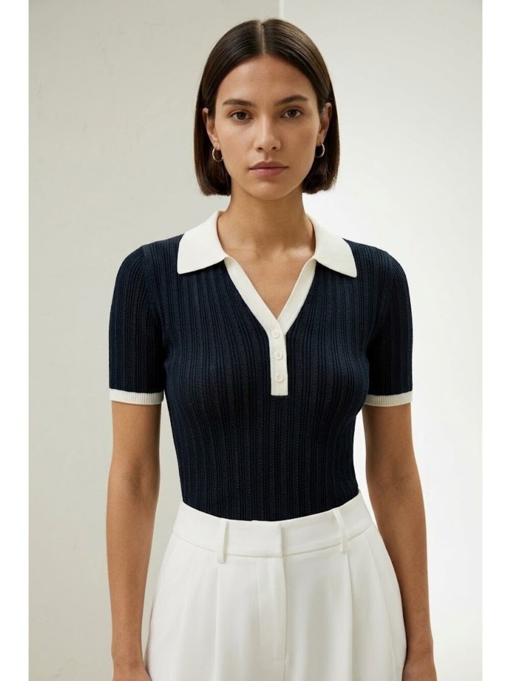 NWT LilySilk V-Neck Ribbed Silk Knit Top in Navy Ivory Contrast Trim Pointelle L